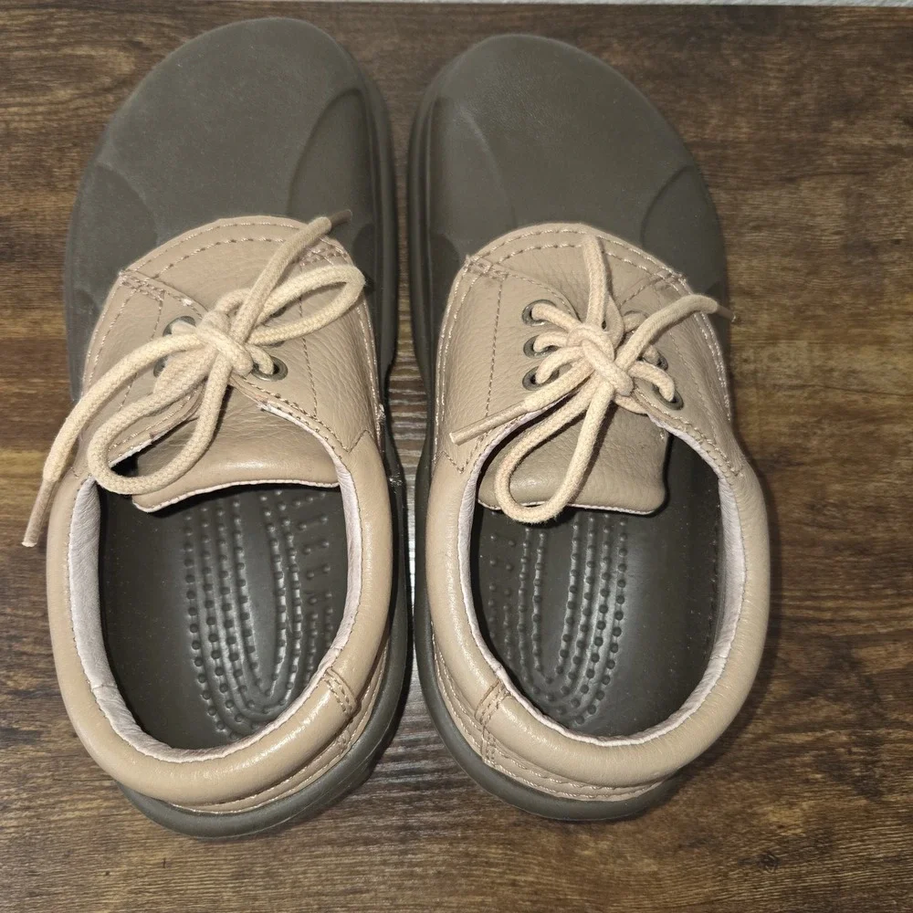 Crocs Axel Islander Lace Up‎ Shoes Unisex Mens 6 Womens 8 Tan Leather Duck Boot